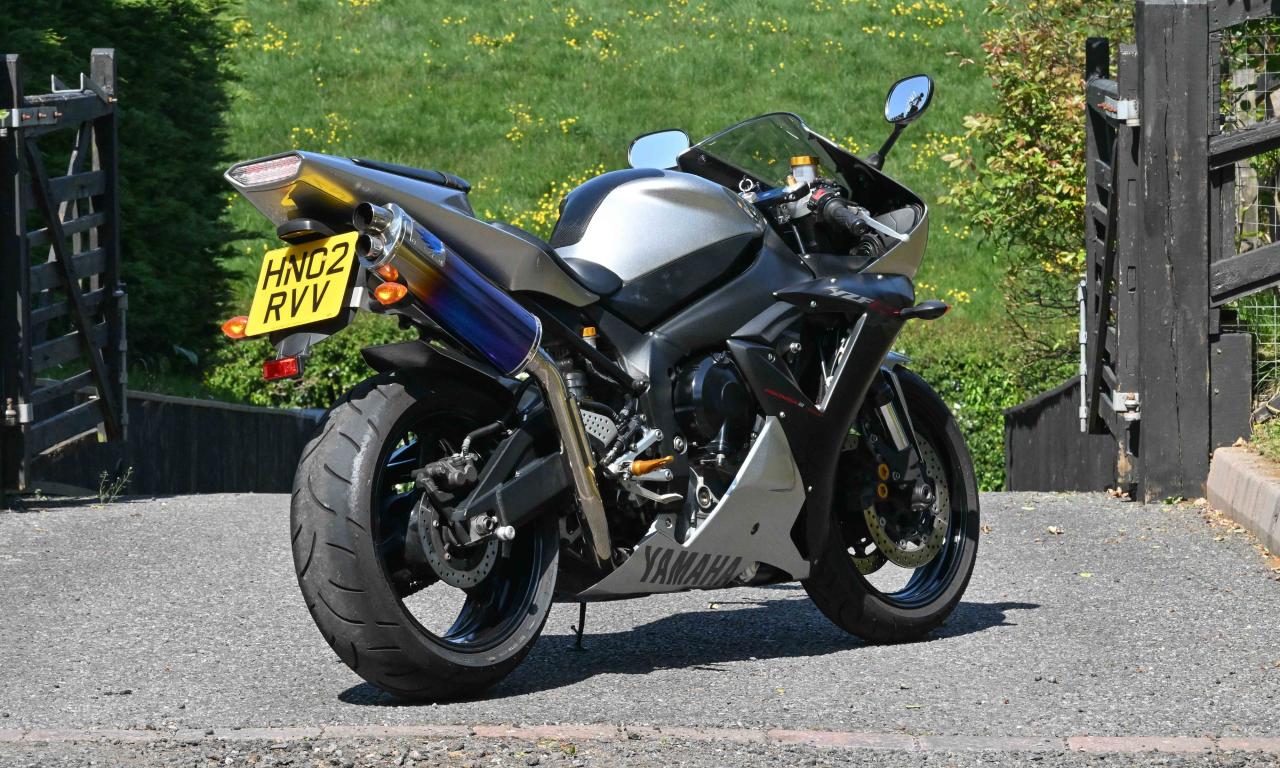 2002 Yamaha YZF-R1