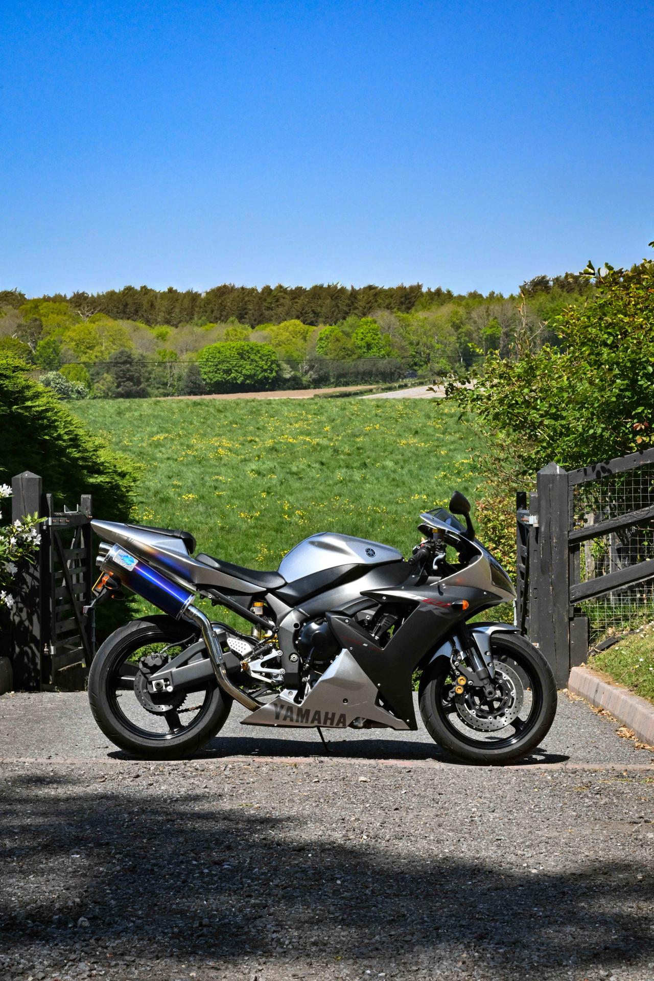 2002 Yamaha YZF-R1