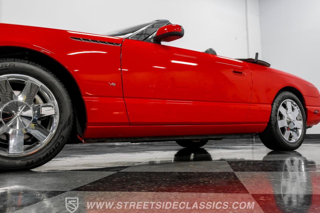 2003 Ford Thunderbird