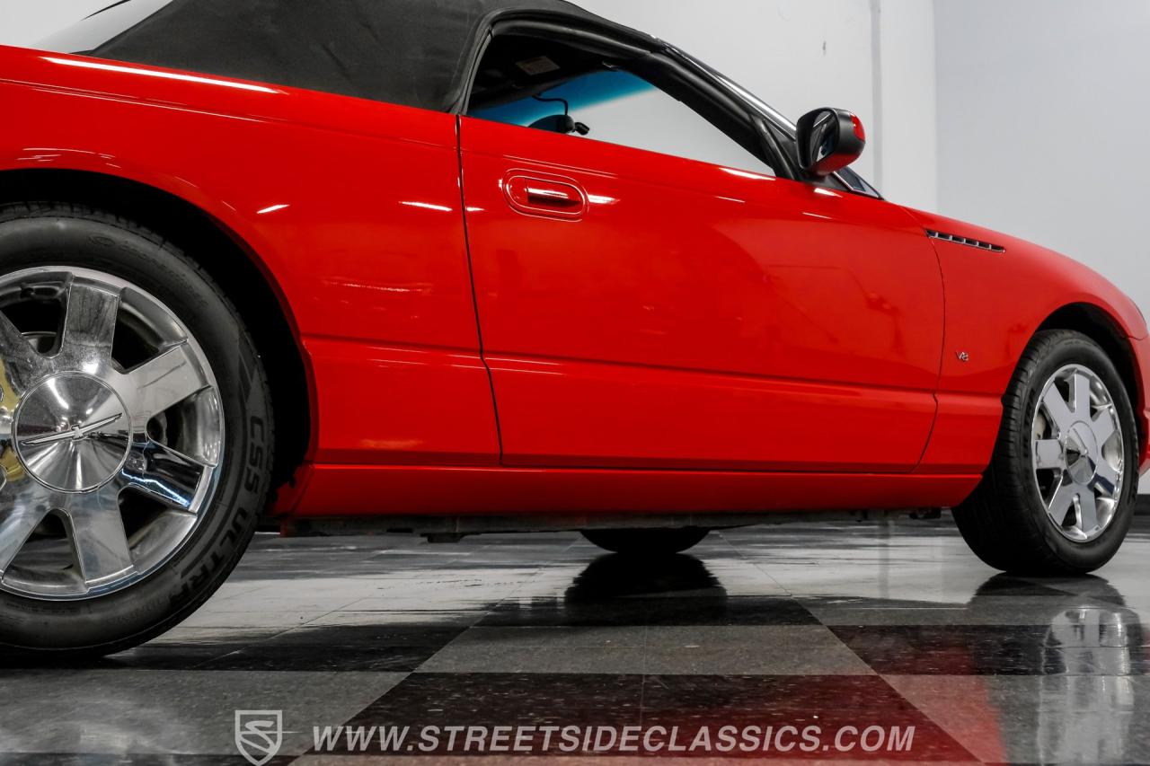 2003 Ford Thunderbird
