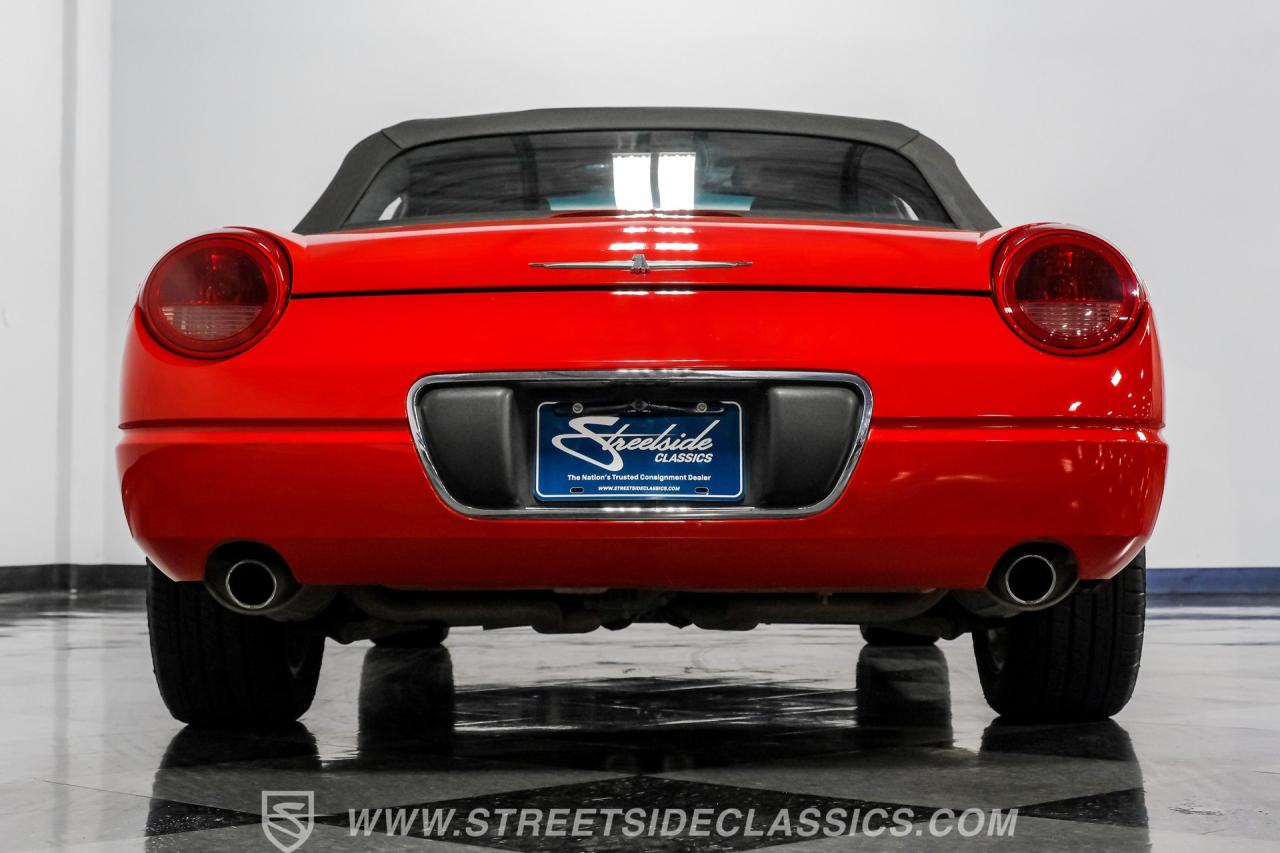 2003 Ford Thunderbird