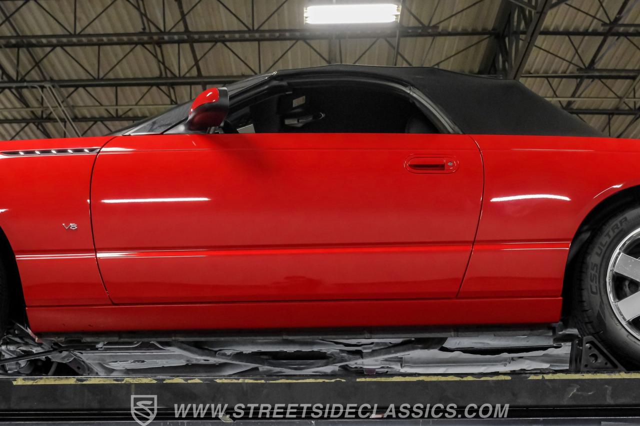 2003 Ford Thunderbird