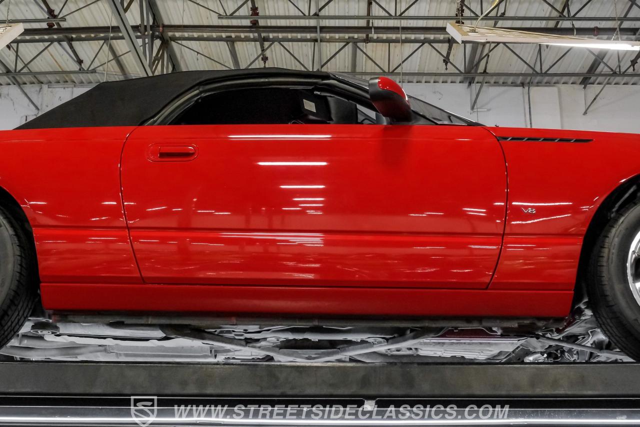 2003 Ford Thunderbird