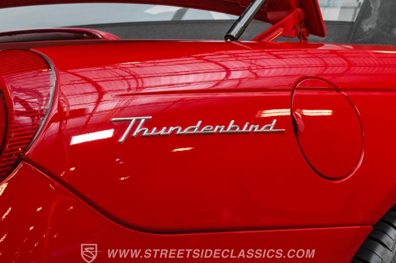 2003 Ford Thunderbird