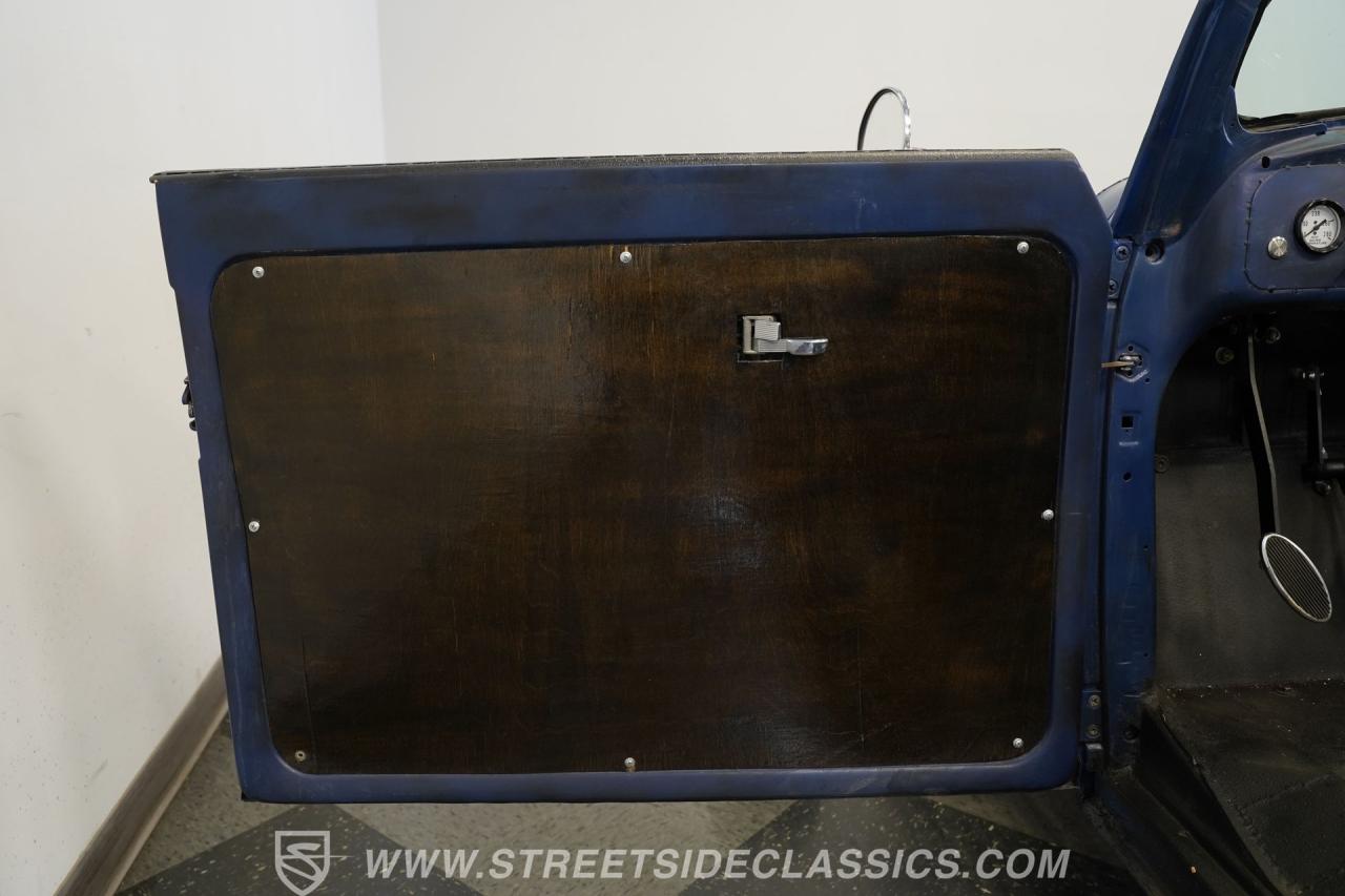 1968 Volkswagen Beetle Roadster Rat Rod