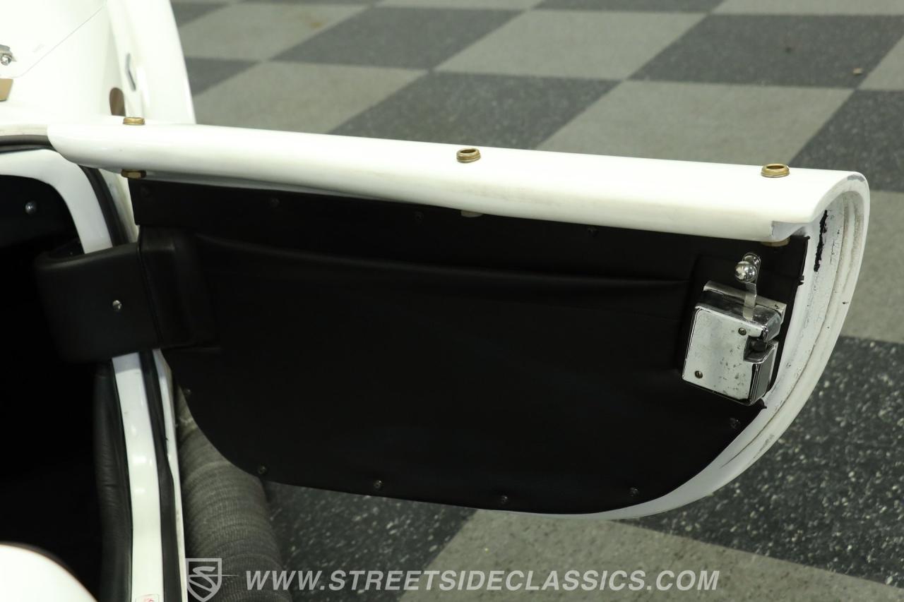 1965 Shelby Cobra Superformance MKIII