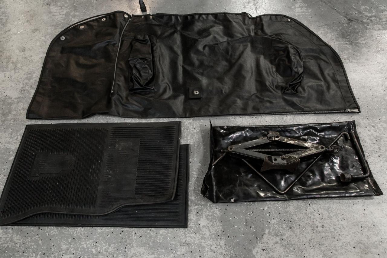 1975 Triumph TR6  OVERDRIVE