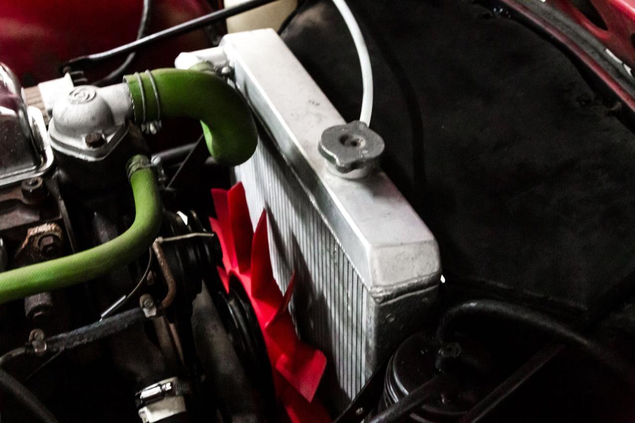 1975 Triumph TR6  OVERDRIVE