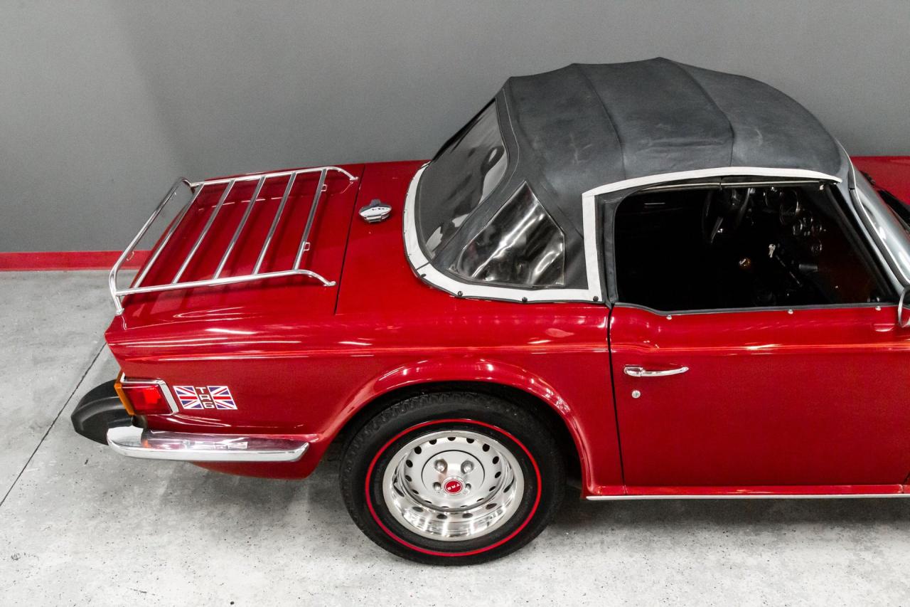 1975 Triumph TR6  OVERDRIVE