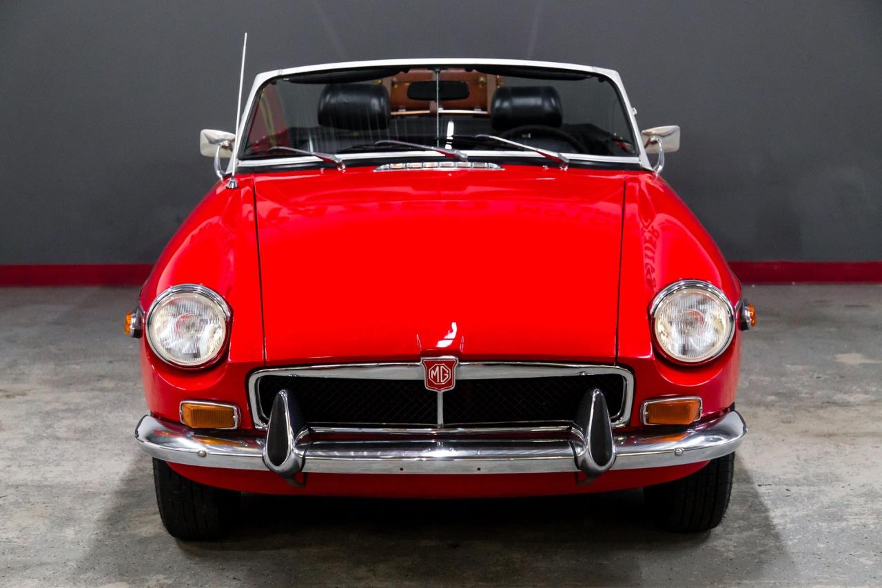 1973 MG B Roadster