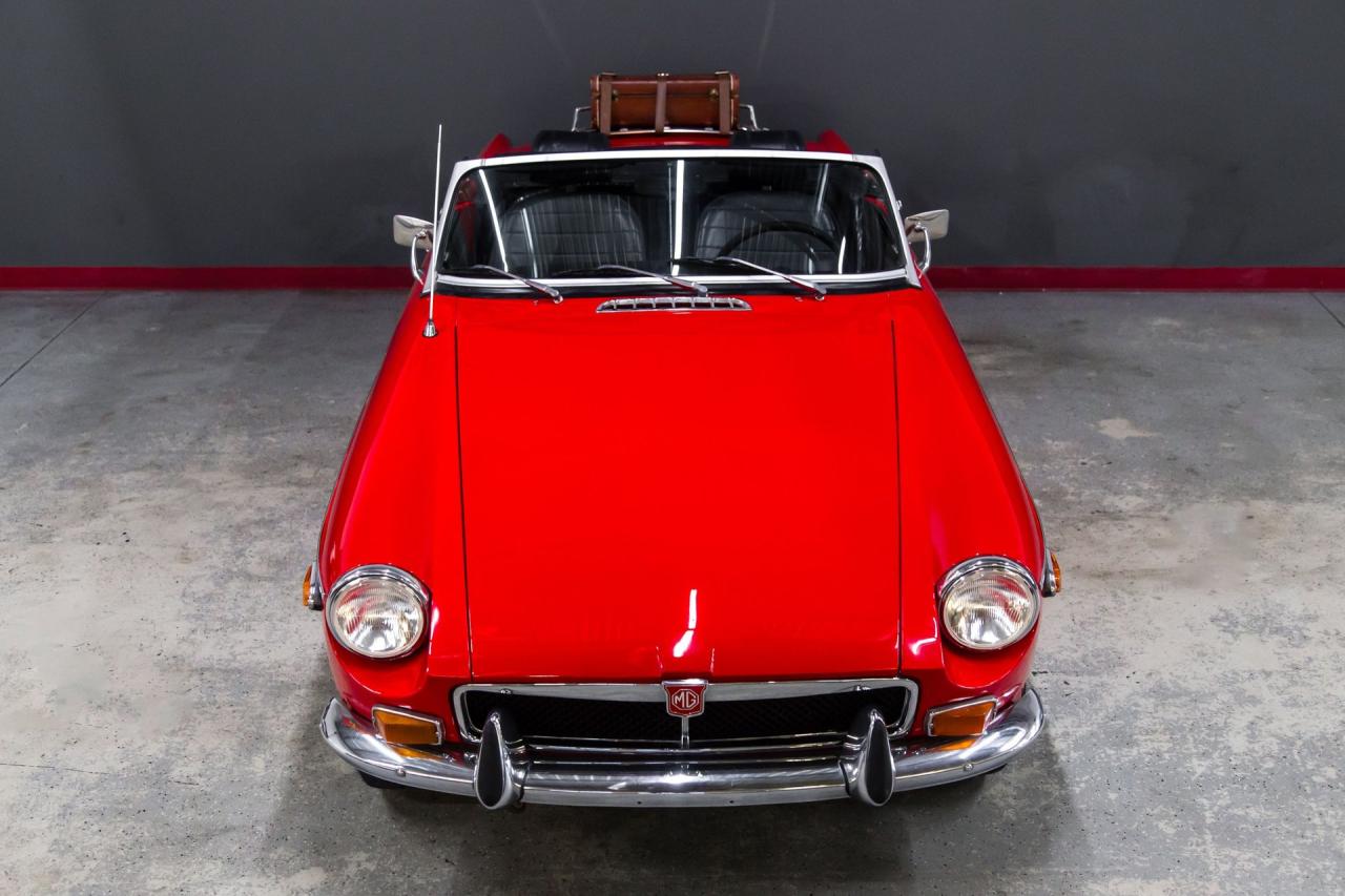 1973 MG B Roadster