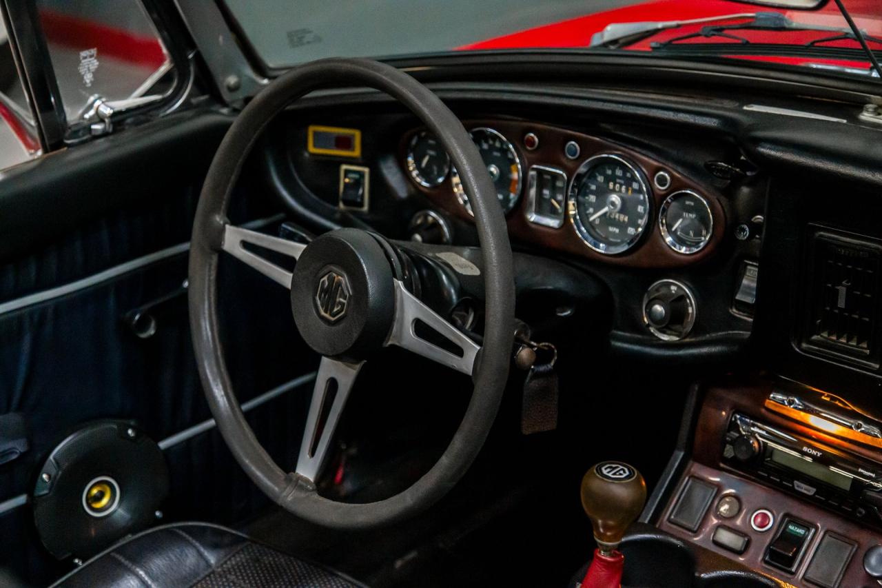 1973 MG B Roadster