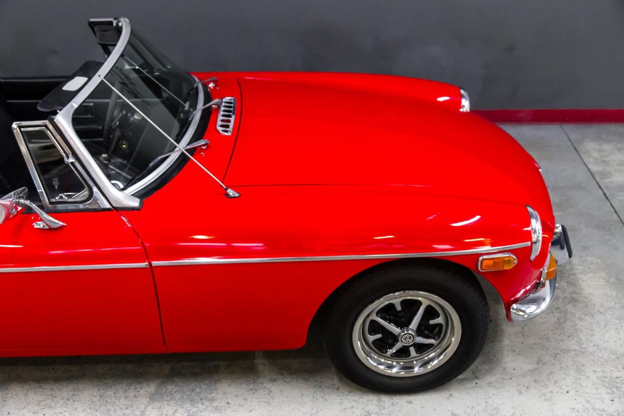 1973 MG B Roadster