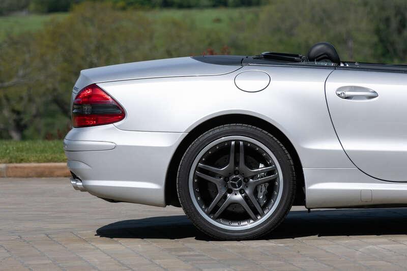 2007 Mercedes - Benz SL55 AMG F1