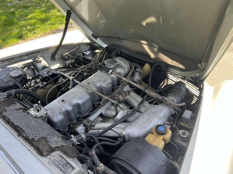1967 Mercedes - Benz 230SL