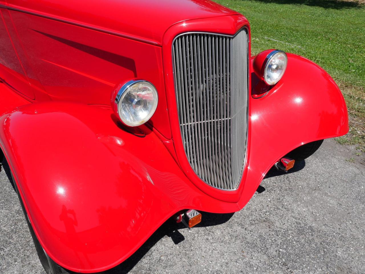 1934 Ford 3 Window Coupe