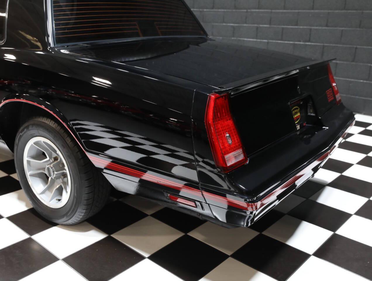 1988 Chevrolet Monte Carlo
