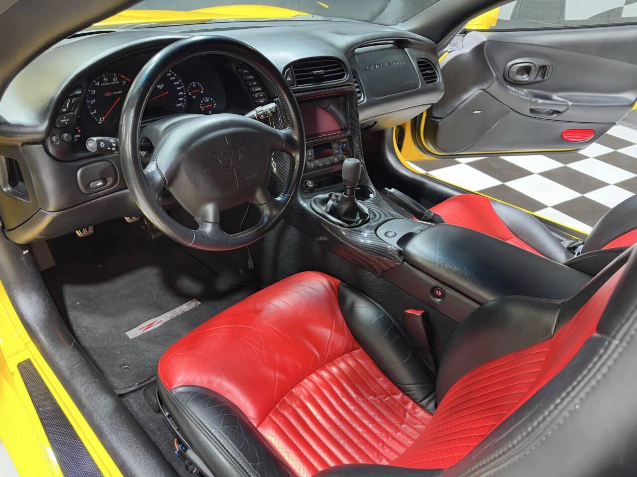 2004 Chevrolet Corvette