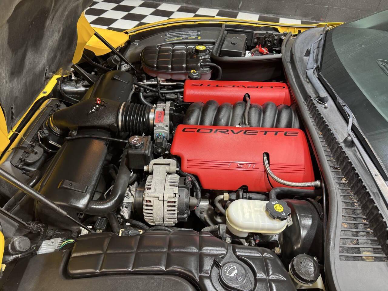 2004 Chevrolet Corvette