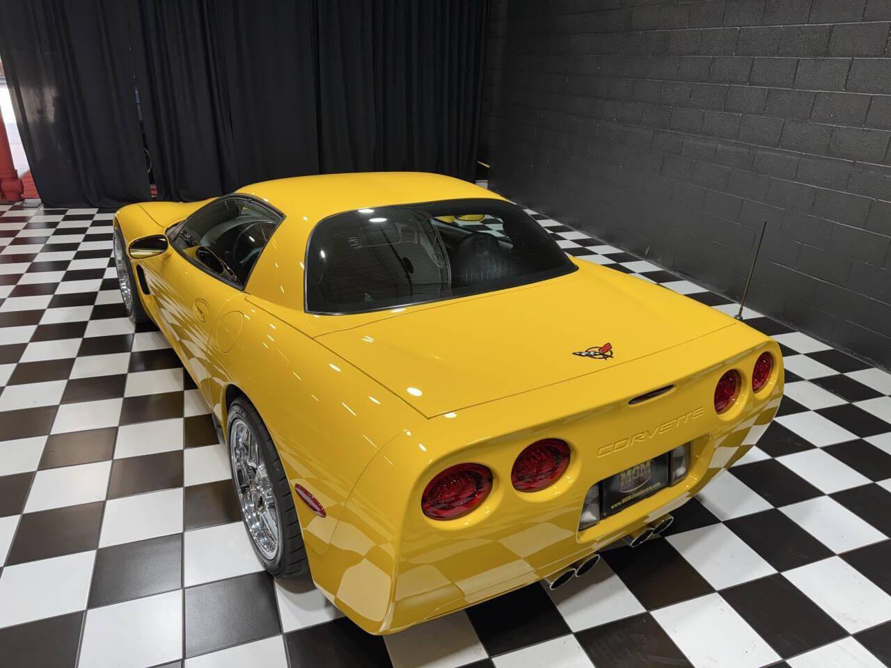 2004 Chevrolet Corvette