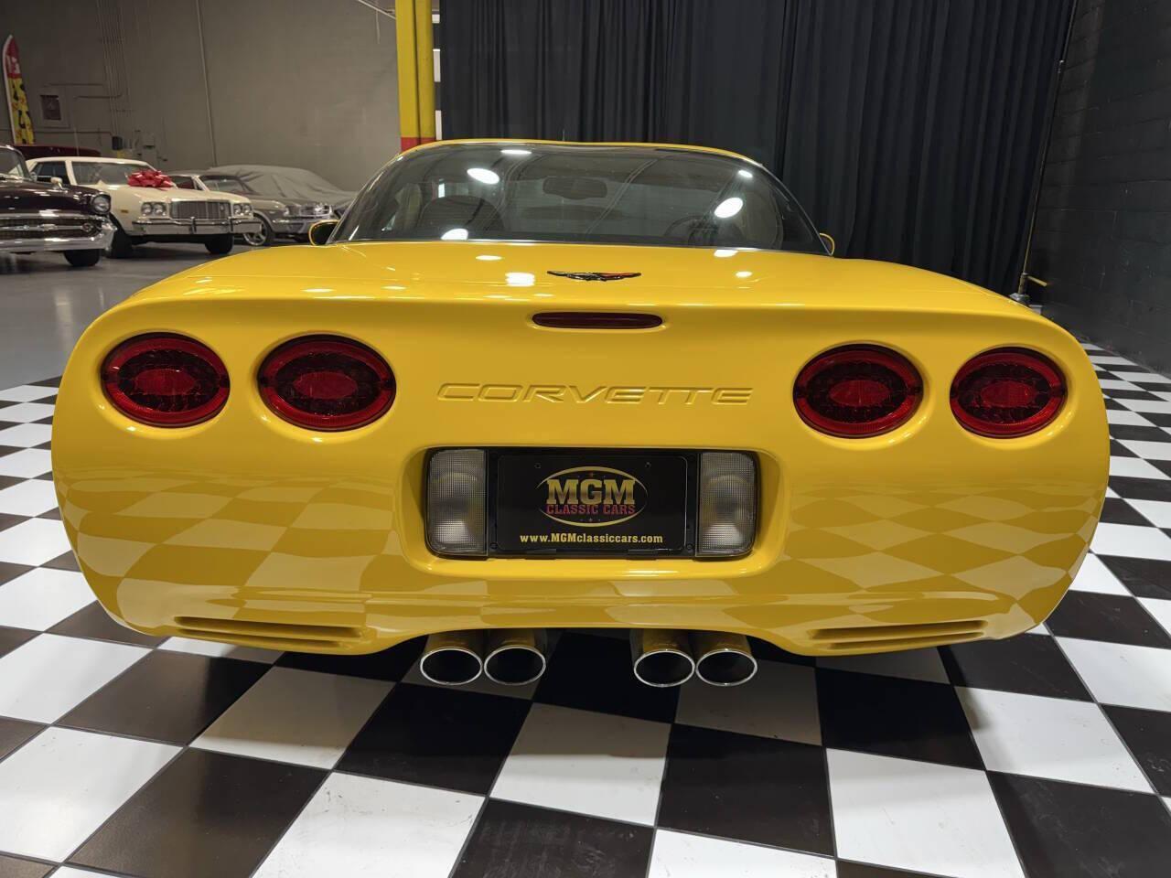 2004 Chevrolet Corvette