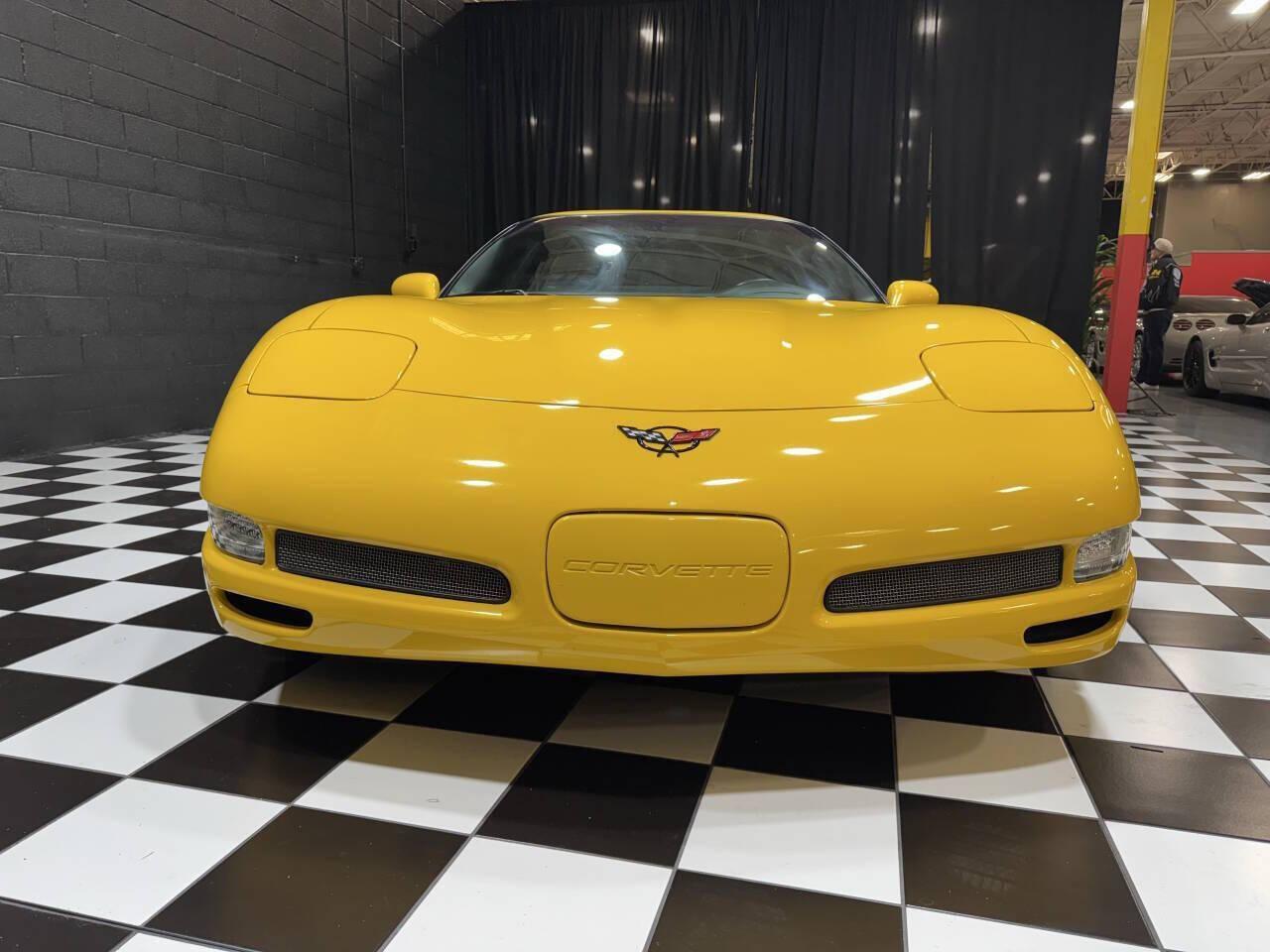 2004 Chevrolet Corvette