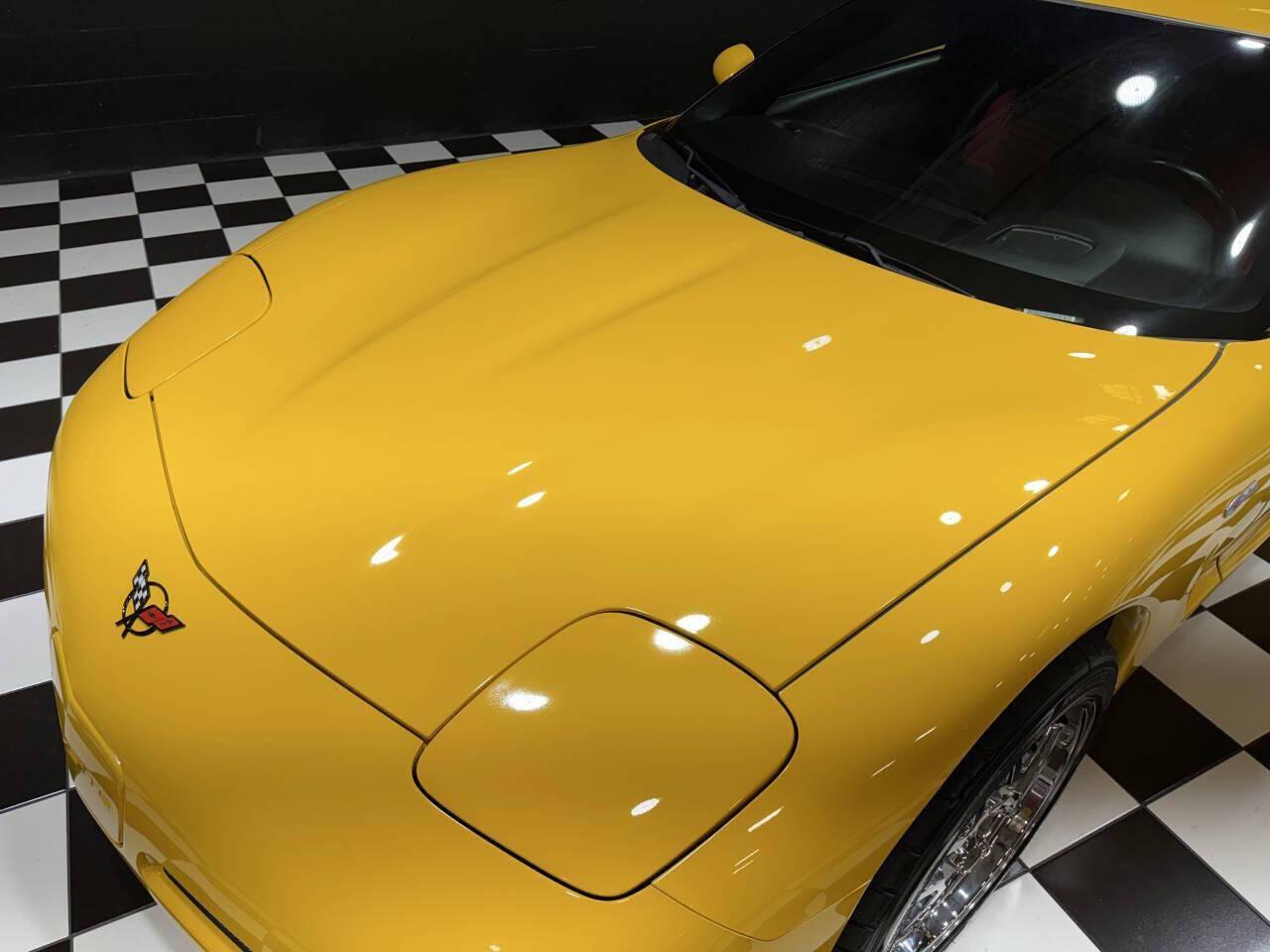 2004 Chevrolet Corvette