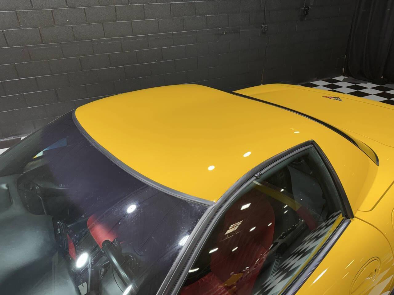 2004 Chevrolet Corvette