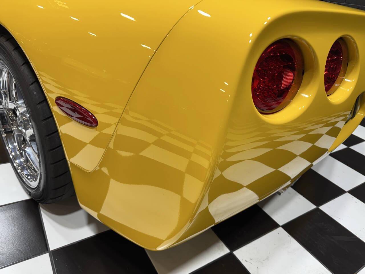 2004 Chevrolet Corvette