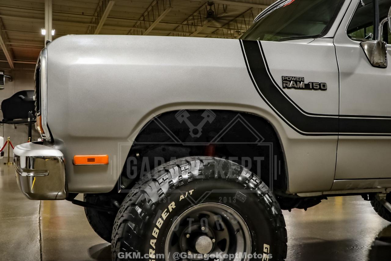 1986 Dodge RAM 100