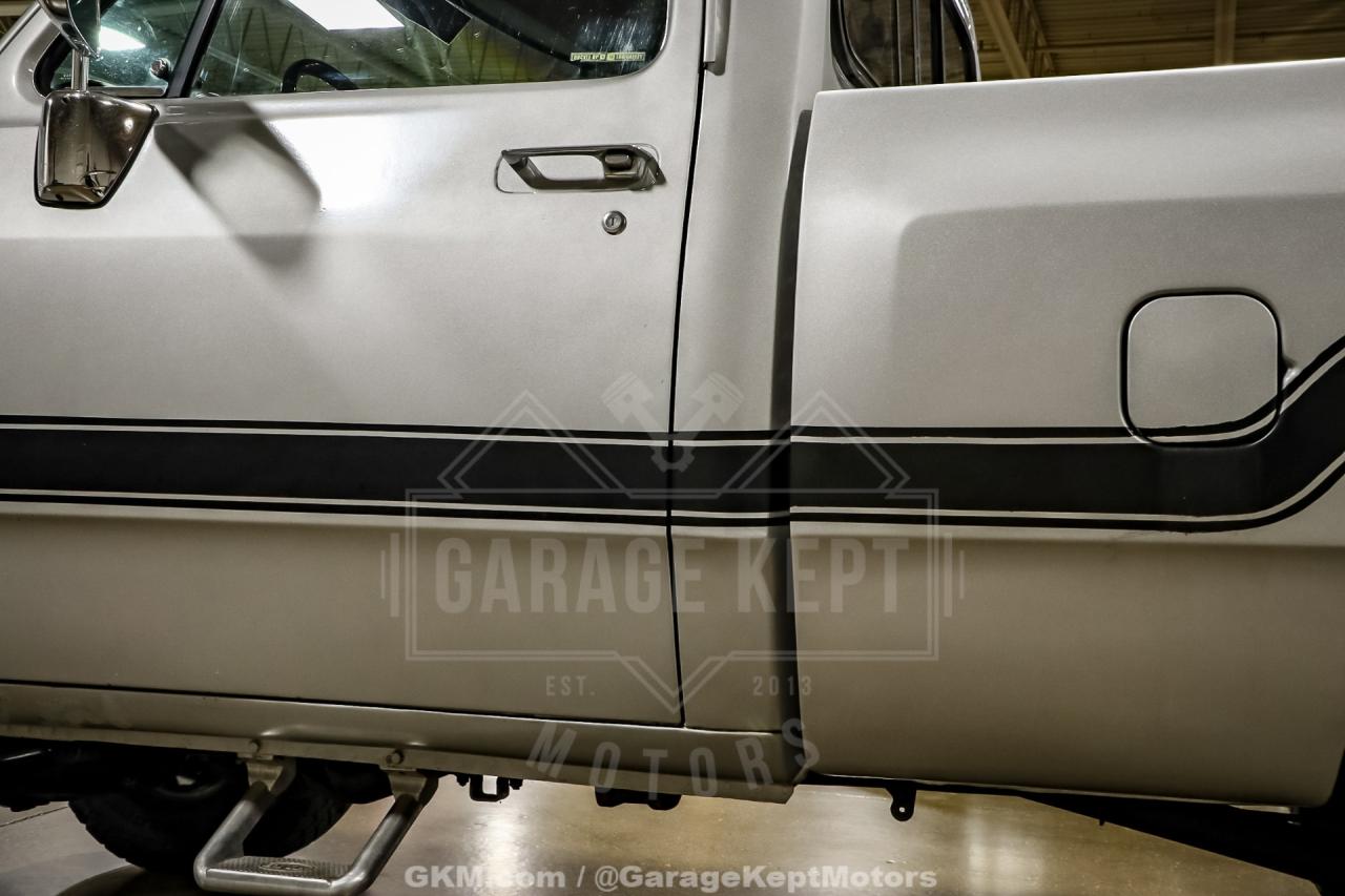 1986 Dodge RAM 100