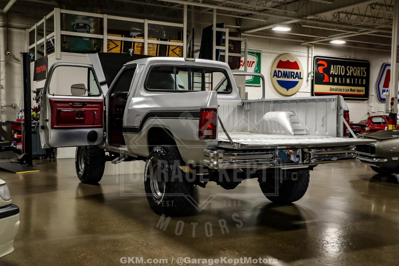 1986 Dodge RAM 100