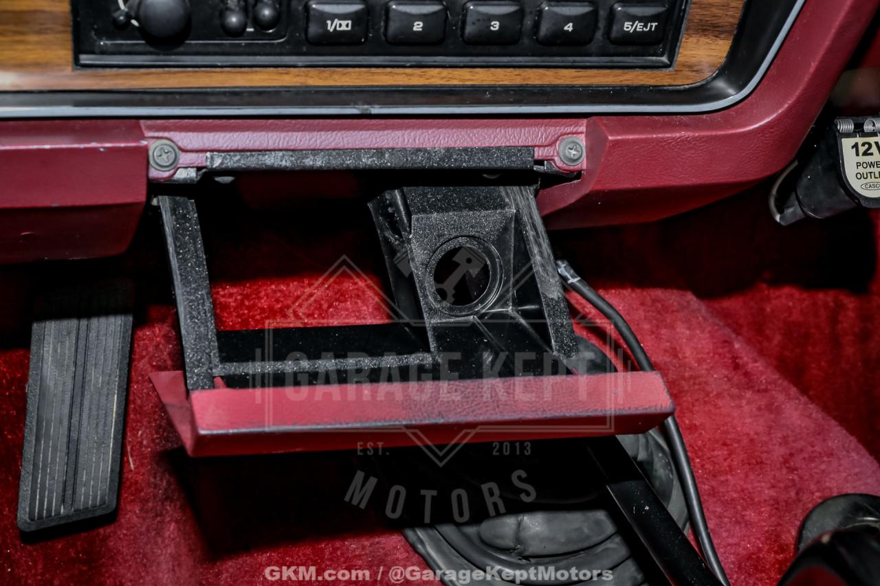 1986 Dodge RAM 100