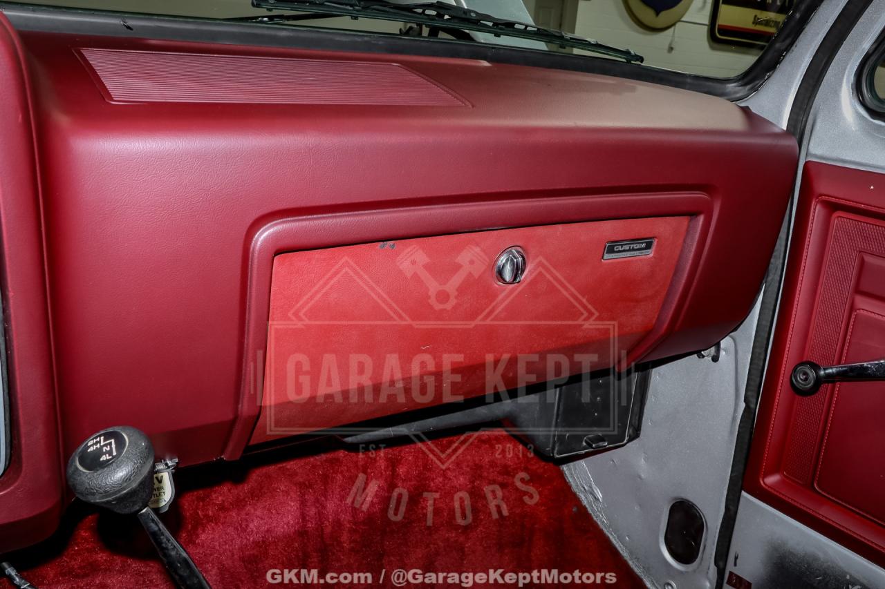 1986 Dodge RAM 100