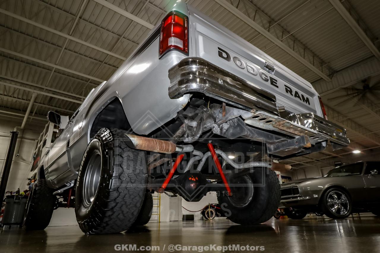 1986 Dodge RAM 100