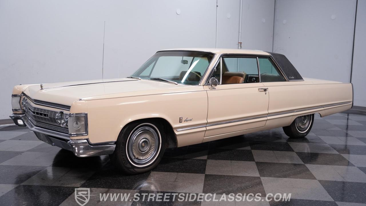 1967 Chrysler Imperial Crown