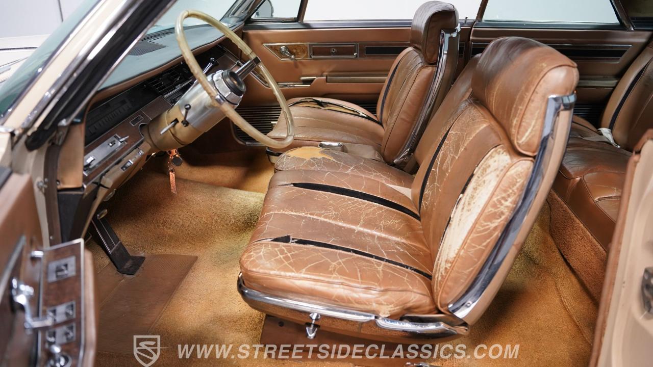 1967 Chrysler Imperial Crown