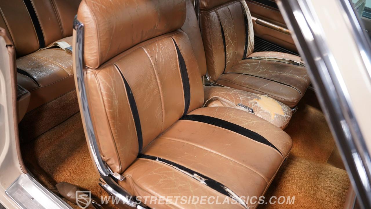 1967 Chrysler Imperial Crown