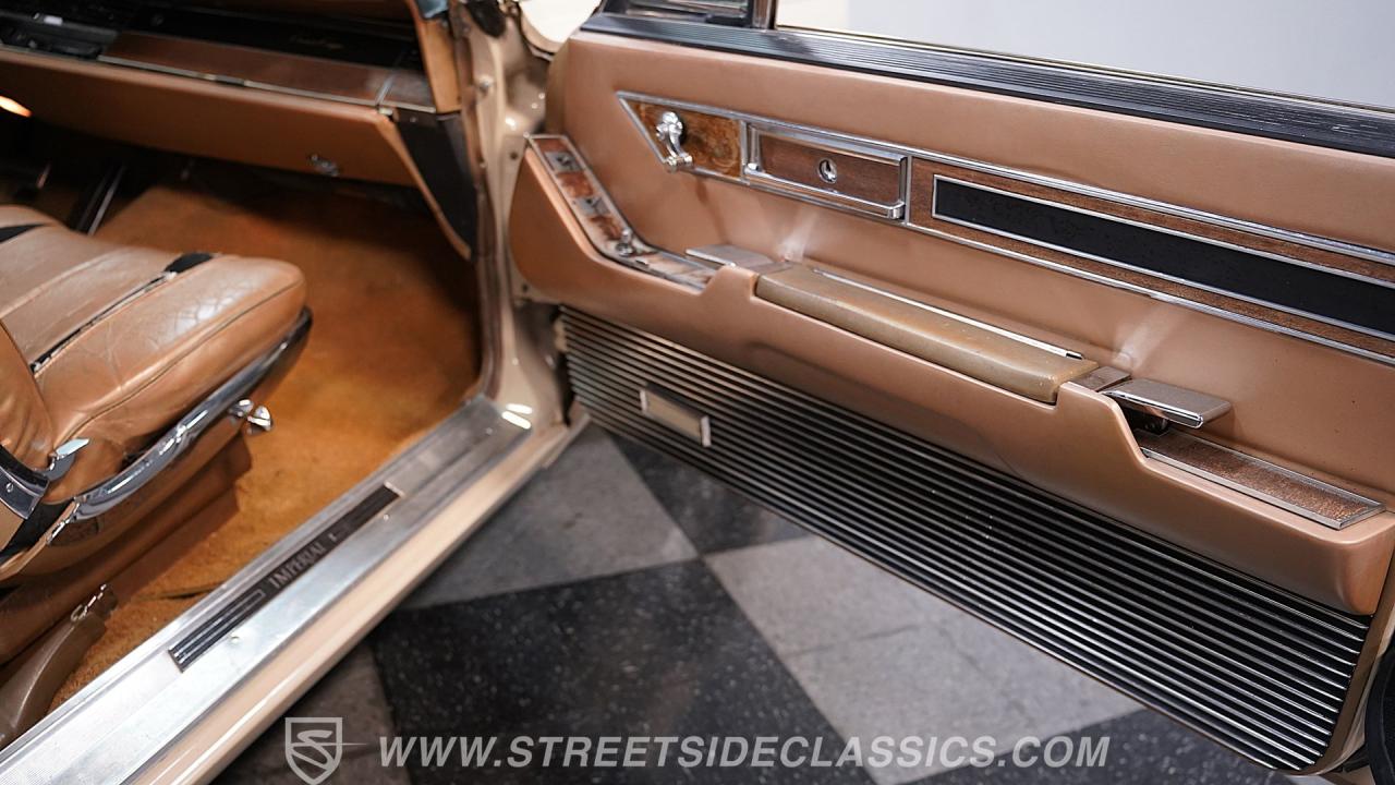 1967 Chrysler Imperial Crown