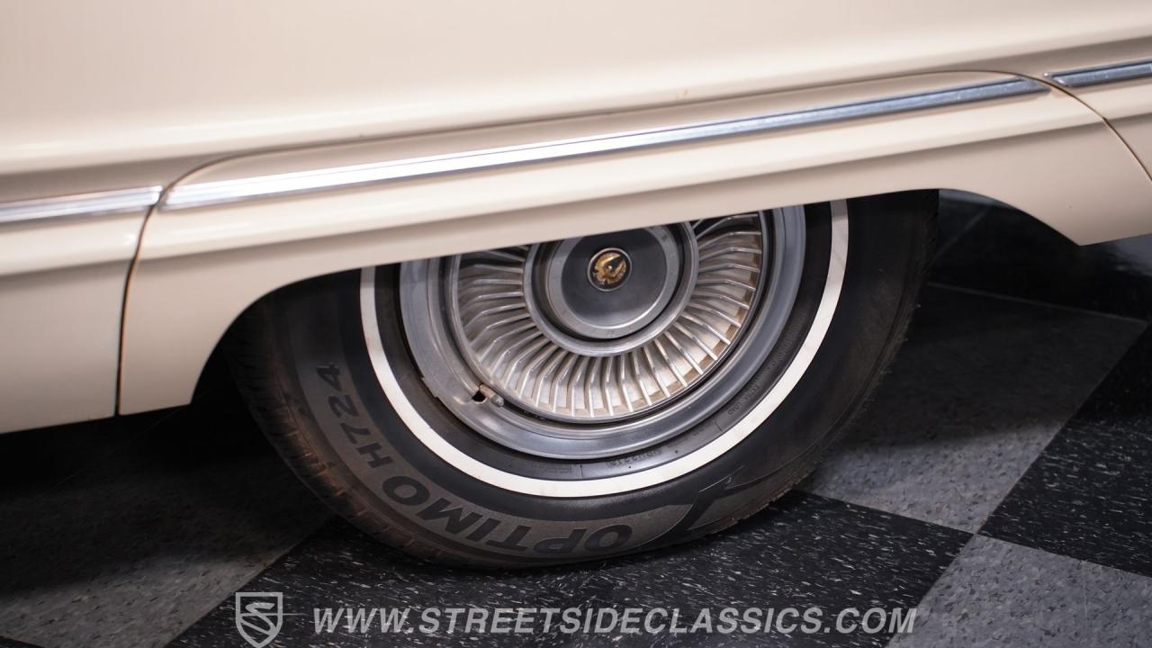 1967 Chrysler Imperial Crown