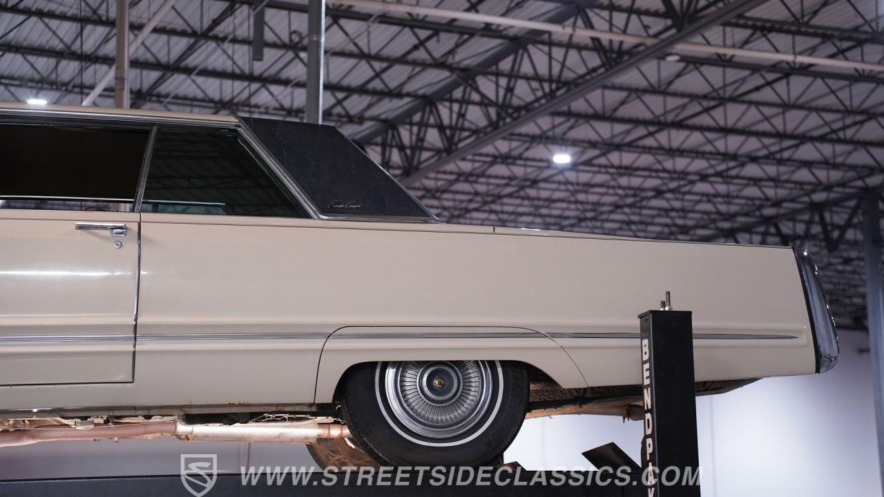 1967 Chrysler Imperial Crown