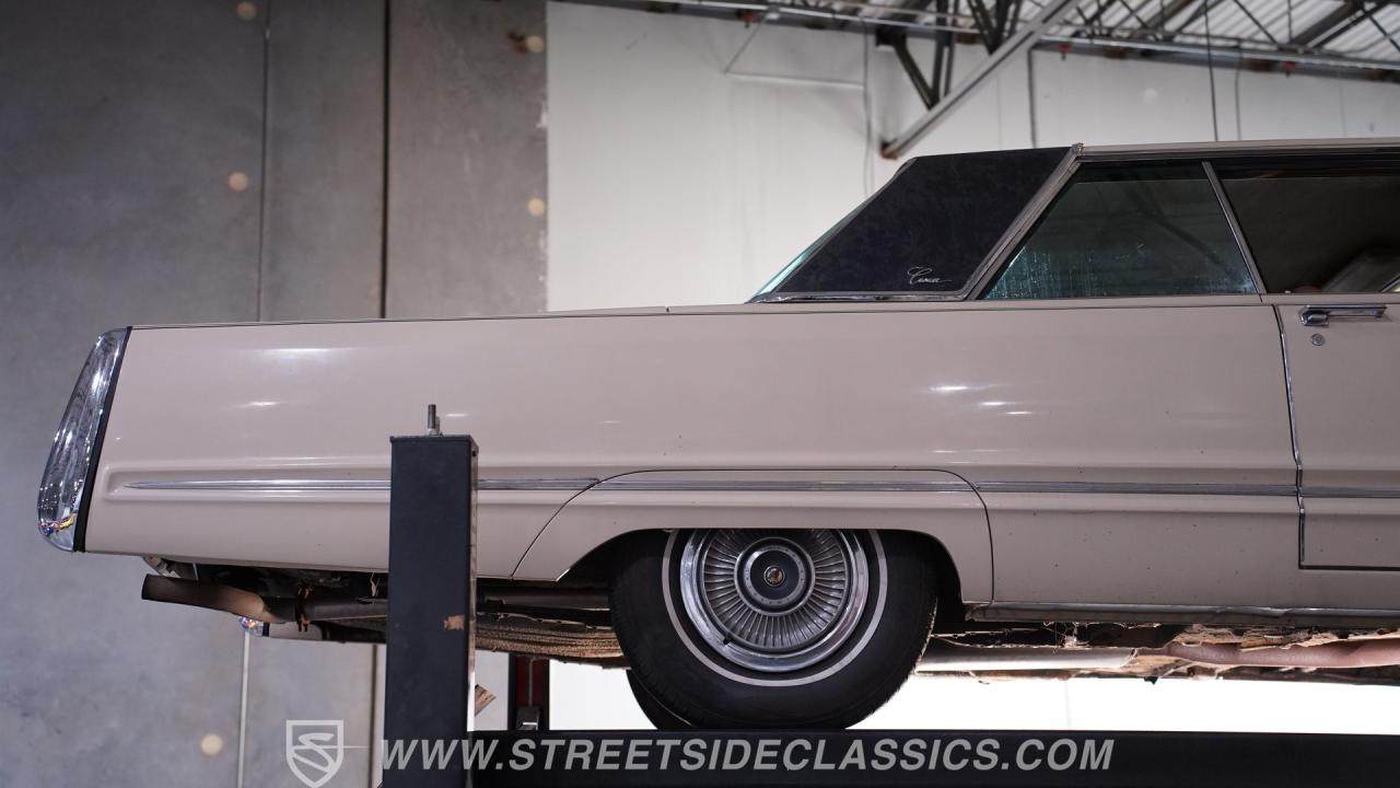 1967 Chrysler Imperial Crown