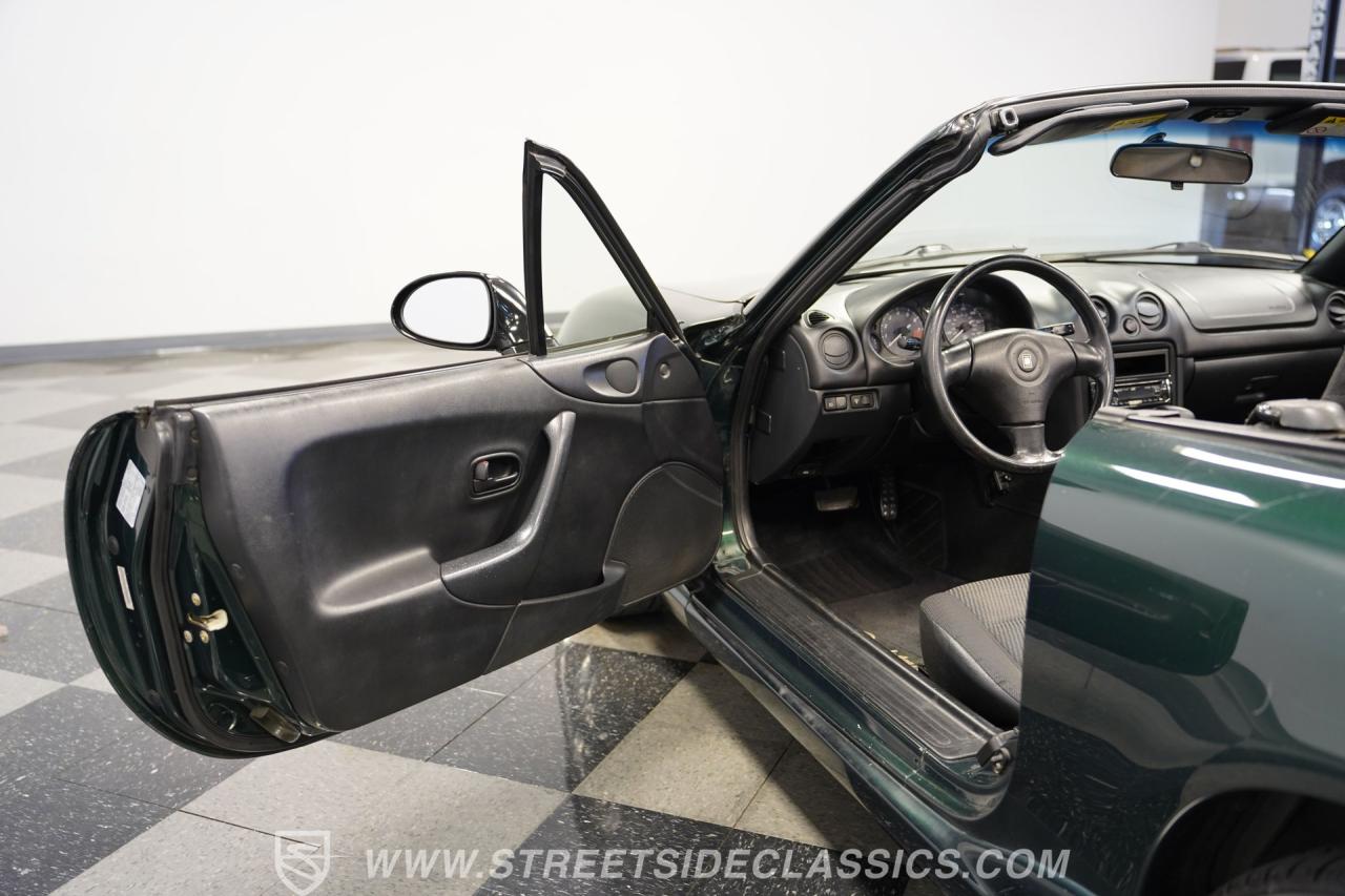 1999 Mazda Miata MX-5 Convertible