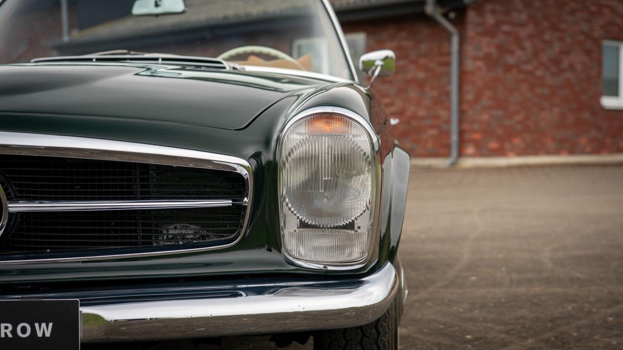 1964 Mercedes - Benz 230 SL