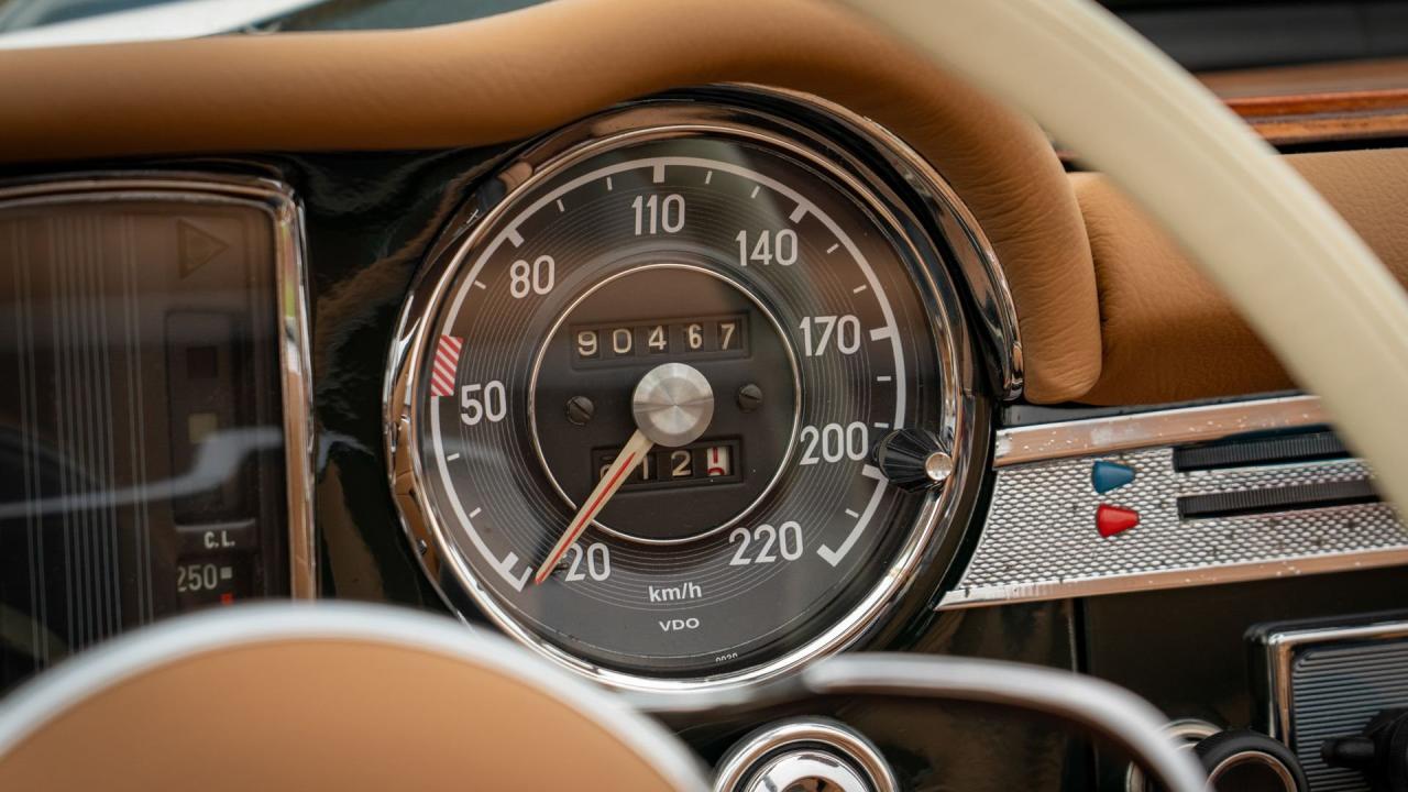 1964 Mercedes - Benz 230 SL