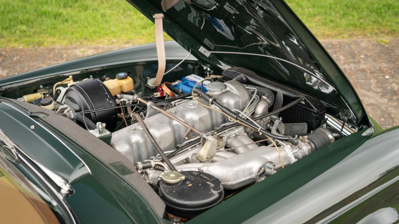1964 Mercedes - Benz 230 SL
