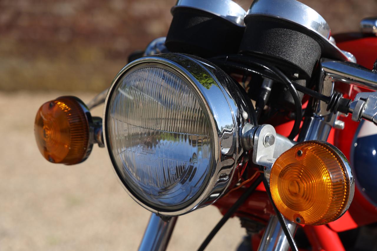 1971 MV Agusta 750 S &ldquo;The hand-built Superbike&rdquo;