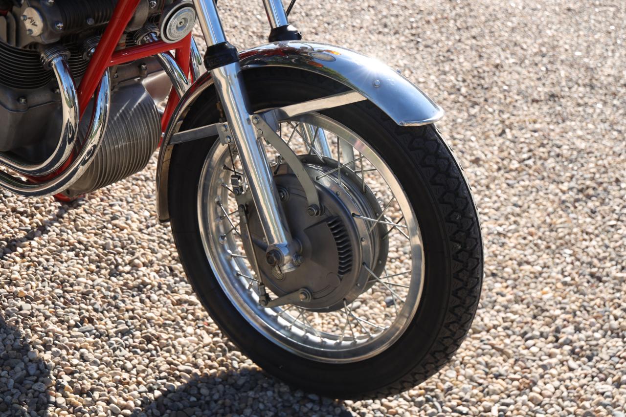 1971 MV Agusta 750 S &ldquo;The hand-built Superbike&rdquo;