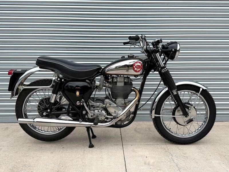 1959 BSA DBD34 GOLD STAR
