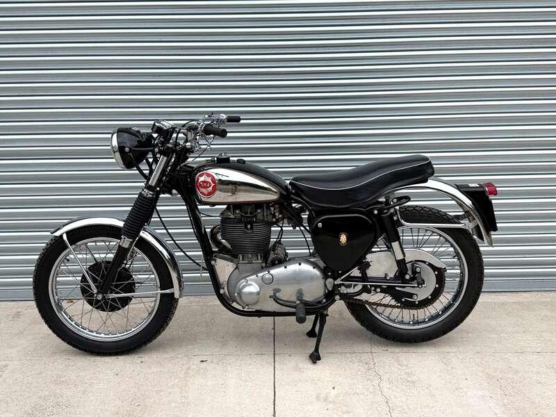 1959 BSA DBD34 GOLD STAR